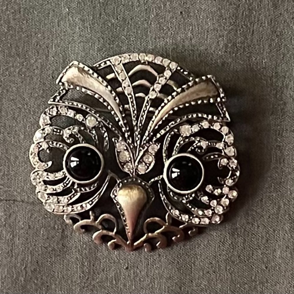 Night Owl Pin, Brooch, sterling silver with onyx and crystals   1-5/8"H x 3/4"W